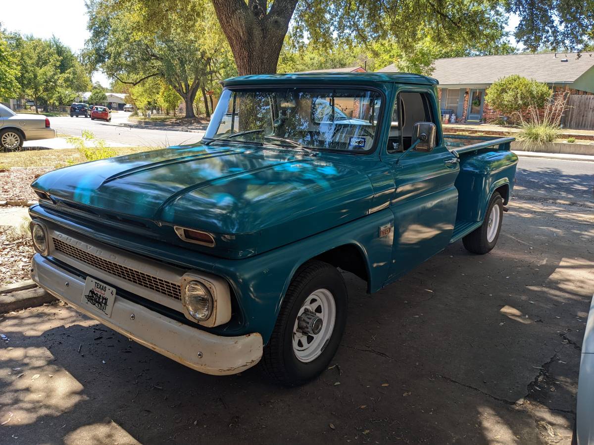 Chevy-c10-truck-1966-blue