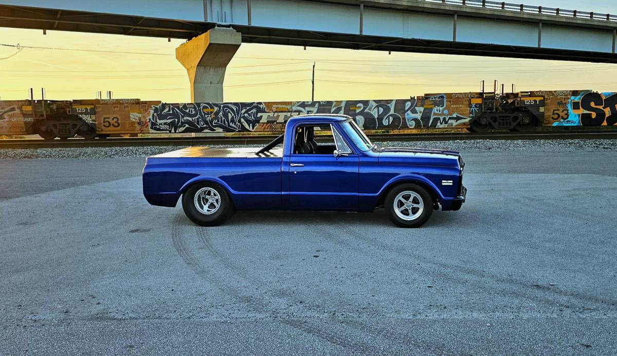 Chevy-c10-truck-1967-blue-23