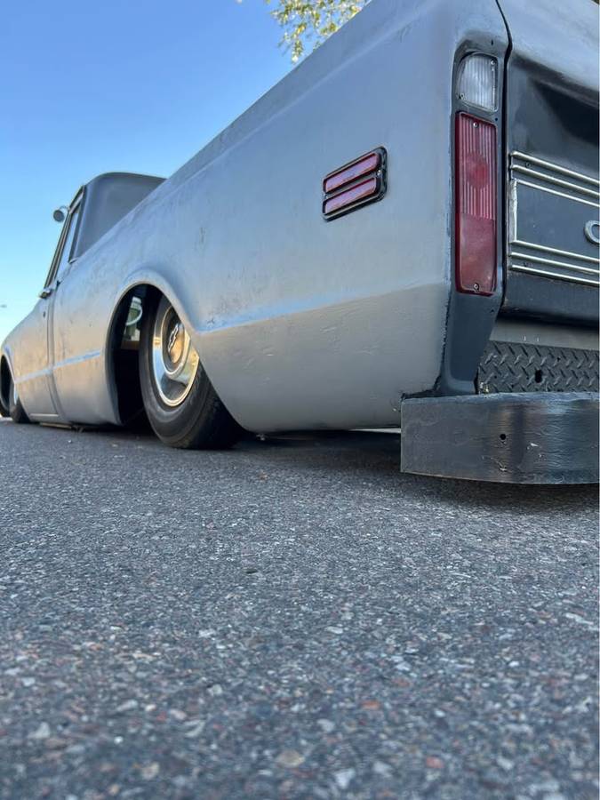 Chevy-c10-truck-1967-grey