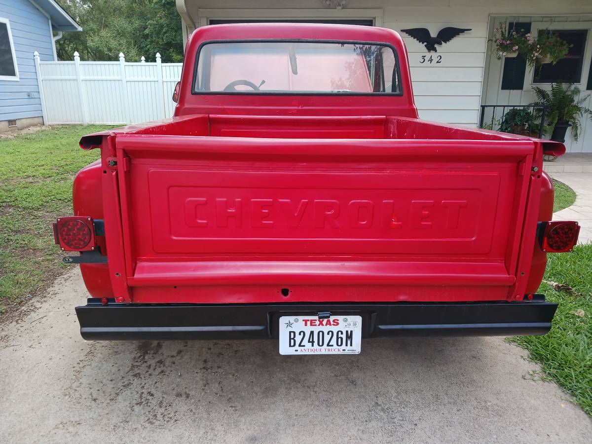 Chevy-c10-truck-1969-red-5