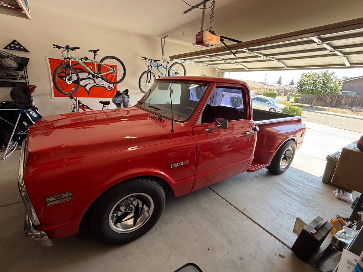Chevy-c10-truck-1971-red