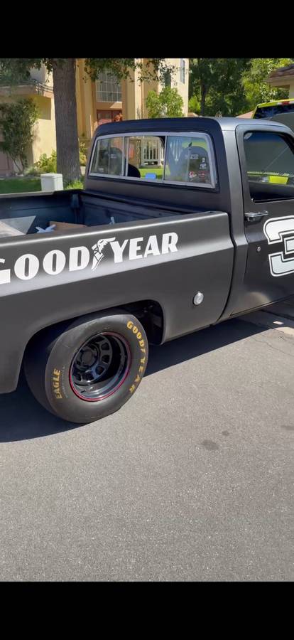 Chevy-c10-truck-1974-black