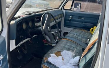 Chevy-c10-truck-1975-4