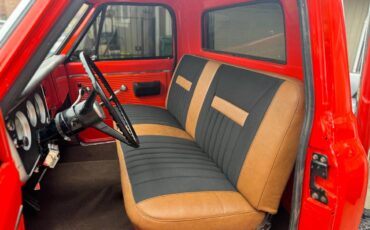 Chevy-c10-truck-1977-red-8