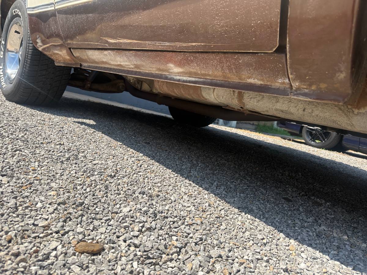 Chevy-c10-truck-1978-brown-12