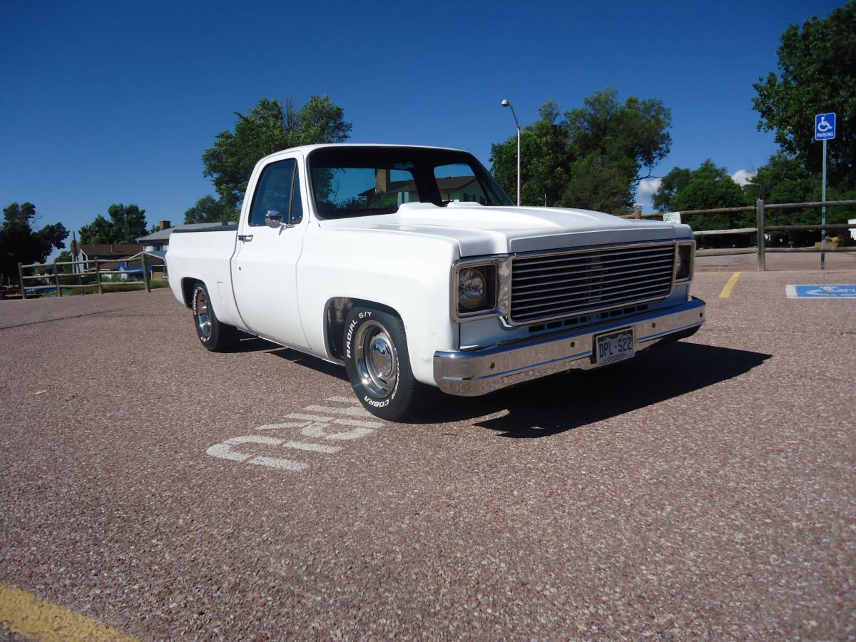 Chevy-c10-truck-1979-white-12
