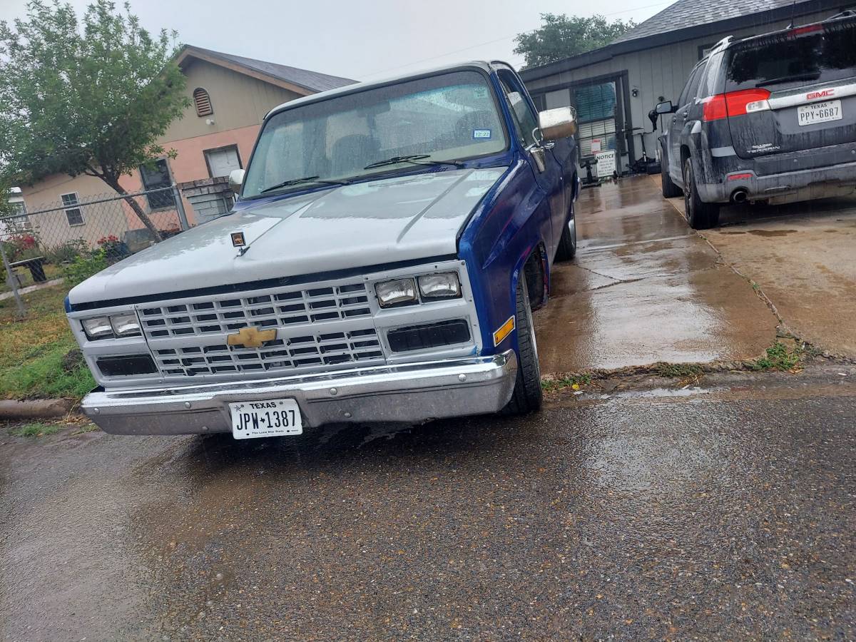 Chevy-c10-truck-1980-blue-4