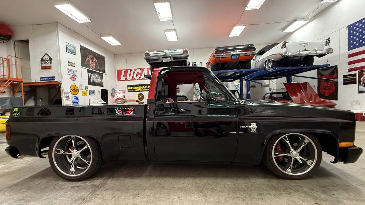 Chevy-c10-truck-1981-27