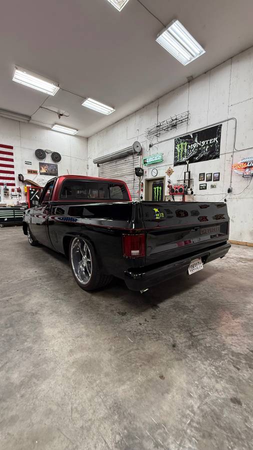 Chevy-c10-truck-1981-41
