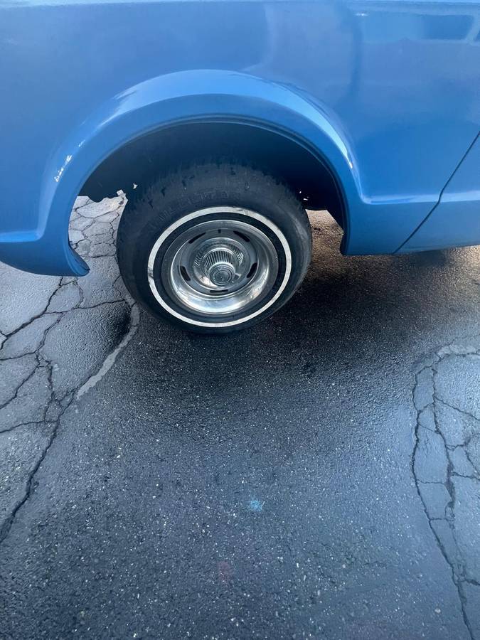Chevy-c10-trucl-1967-blue-5