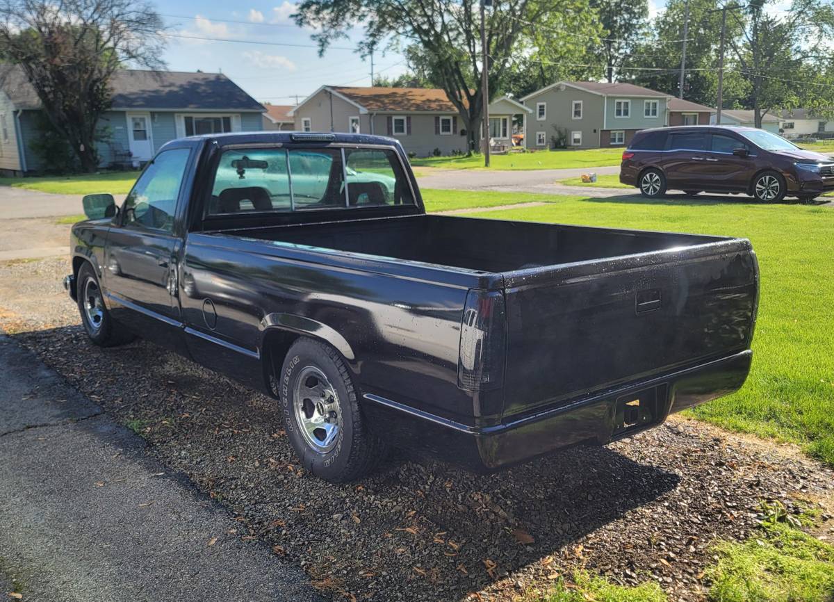 Chevy-c1500-1994-custom-2