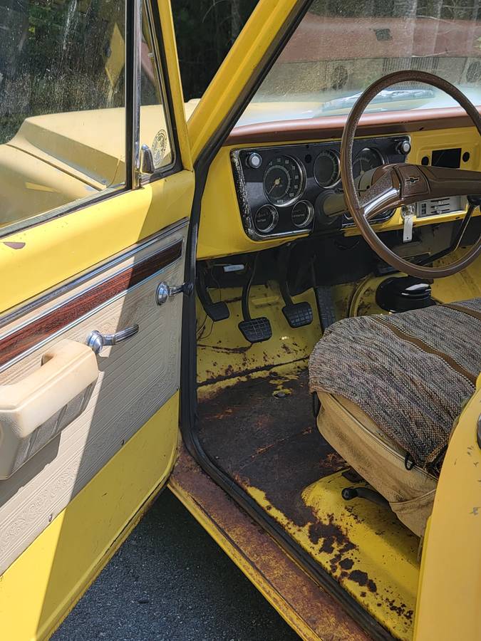 Chevy-c20-1970-yellow-4
