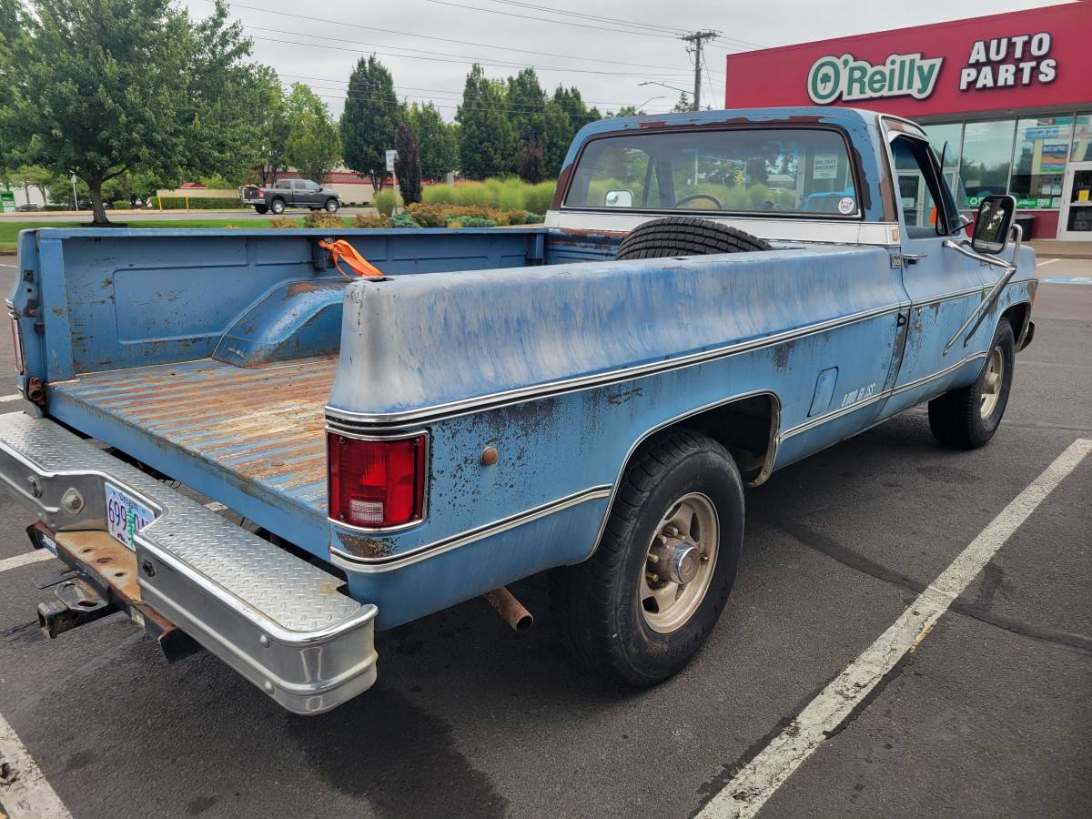 Chevy-c20-1980-blue-1