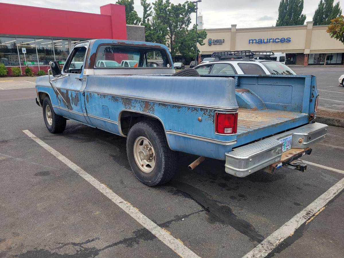 Chevy-c20-1980-blue-5
