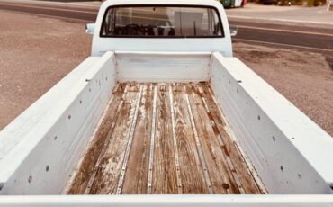 Chevy-c20-1983-white-6