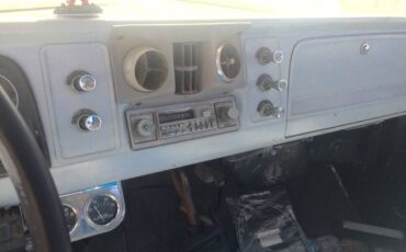 Chevy-c30-1965-white-7