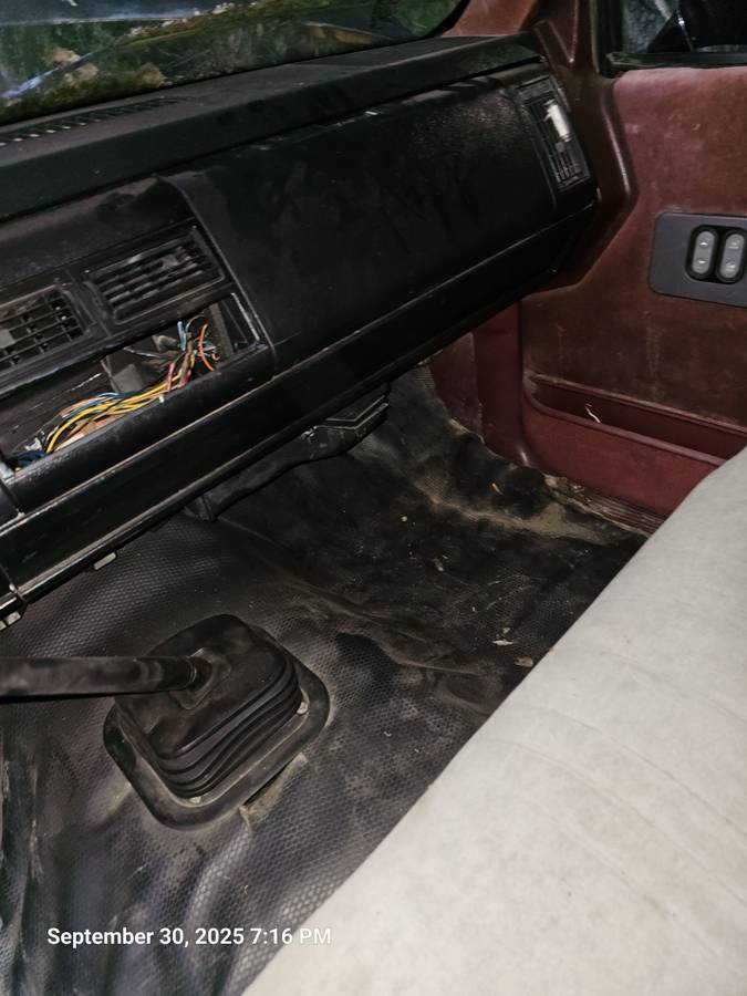 Chevy-c3500hd-1991-black-8