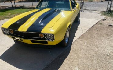 Chevy-camaro-1967-yellow-8
