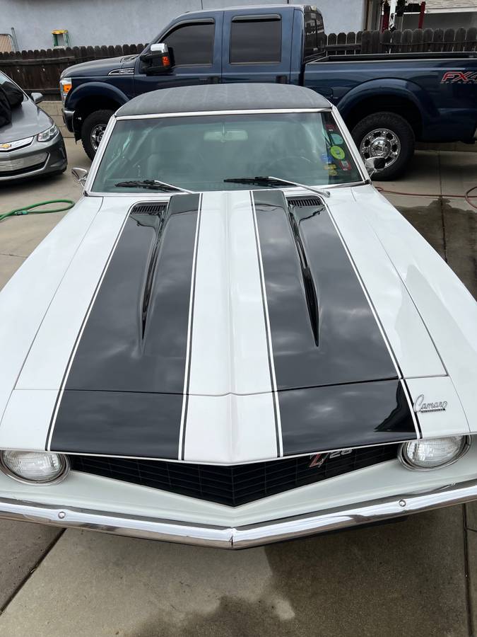Chevy-camaro-1969-16