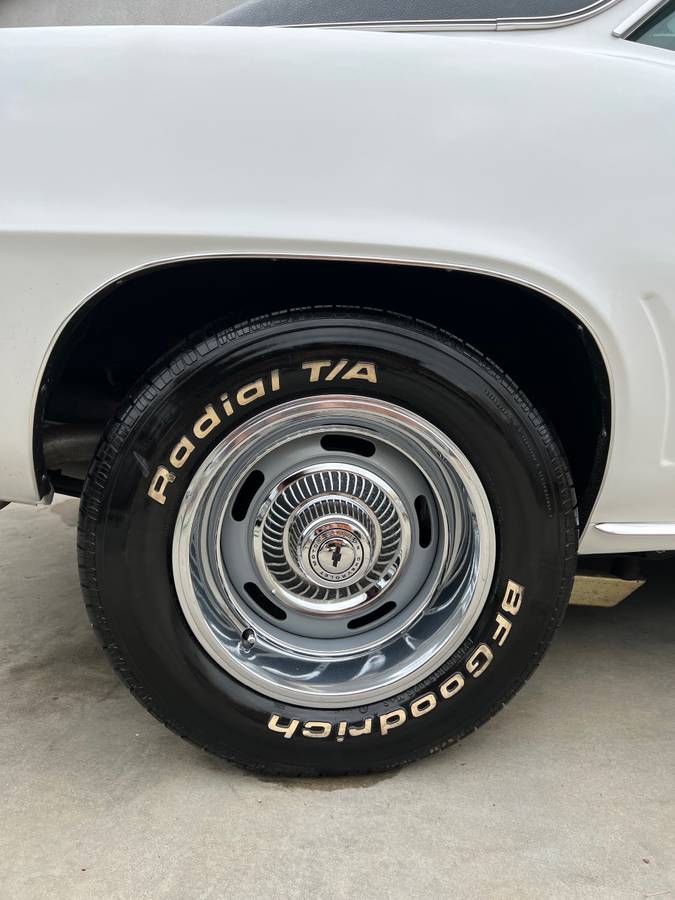 Chevy-camaro-1969-18