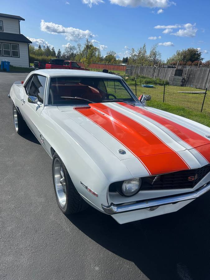 Chevy-camaro-1969-28