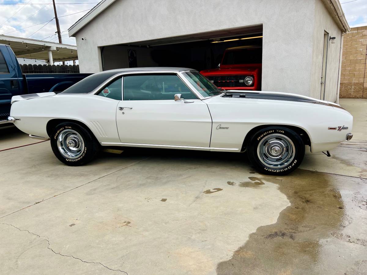 Chevy-camaro-1969
