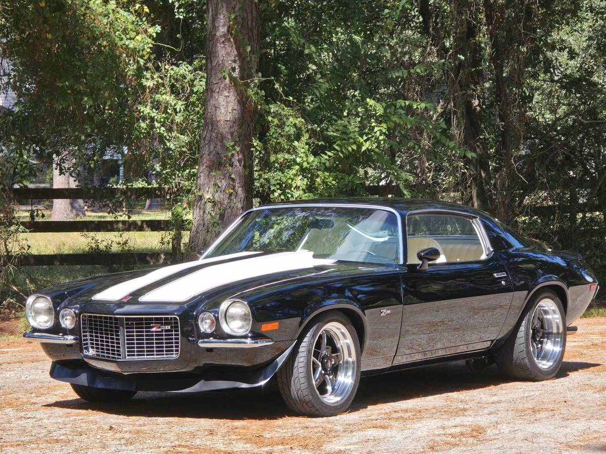 Chevy-camaro-1973-black-1
