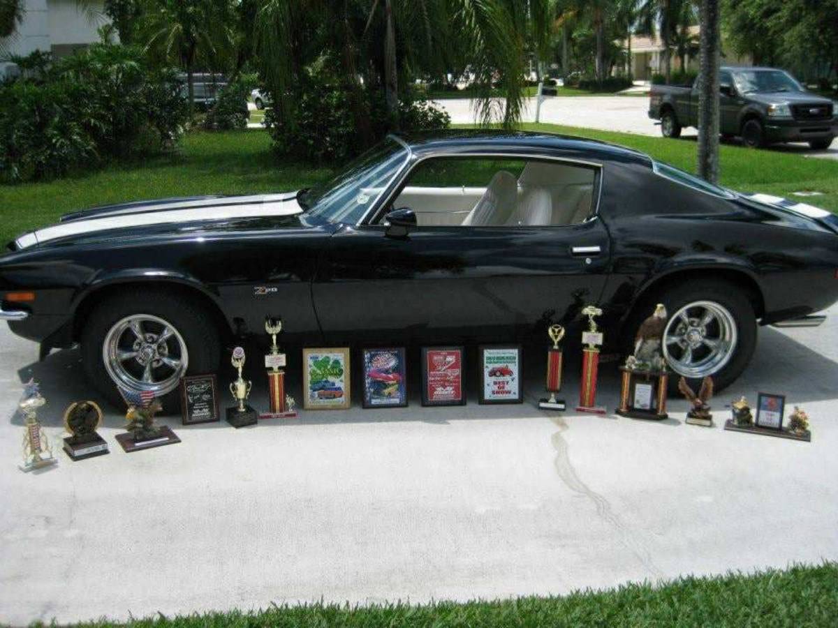 Chevy-camaro-1973-black-14