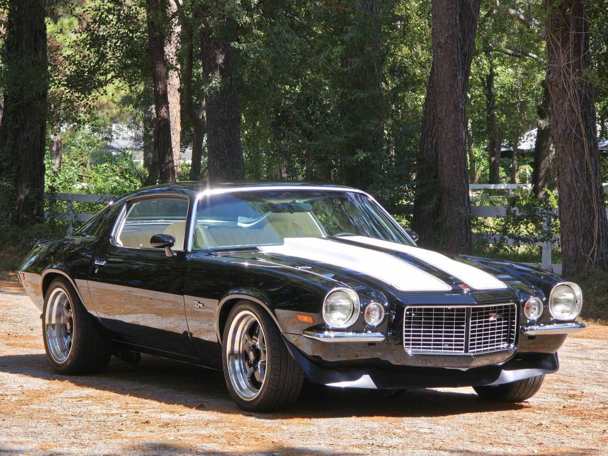 Chevy-camaro-1973-black-2