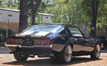 Chevy-camaro-1973-black-3
