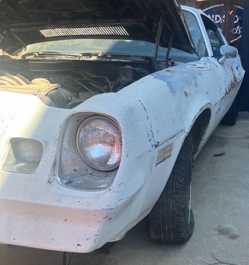 Chevy-camaro-1978-white-13
