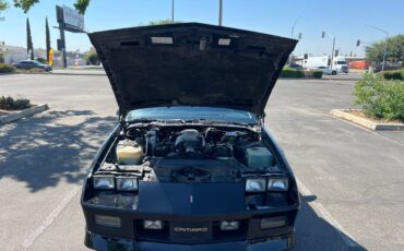 Chevy-camaro-1987-black-3