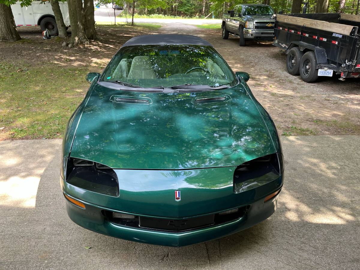 Chevy-camaro-1996-green-3