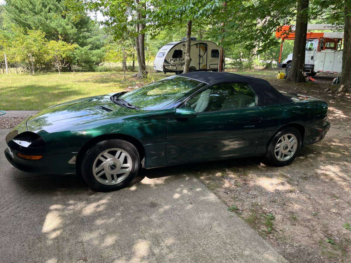 Chevy-camaro-1996-green-4