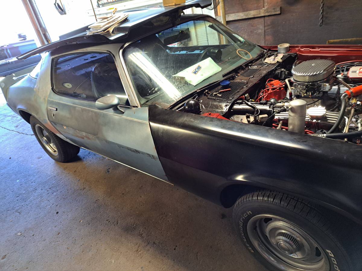 Chevy-camaro-berlinetta-1979-blue-2