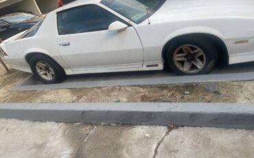 Chevy-camaro-rs-1987-7