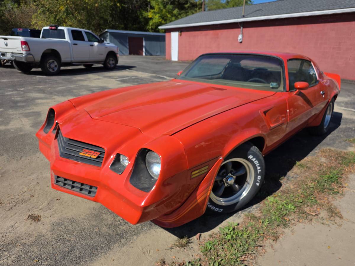 Chevy-camaro-z28-1980-9