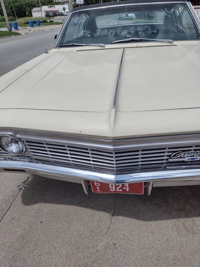 Chevy-caprice-1966-yellow-5