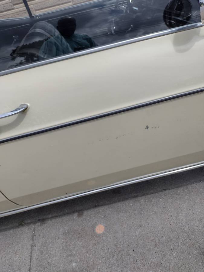 Chevy-caprice-1966-yellow-7