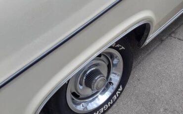 Chevy-caprice-1966-yellow-8