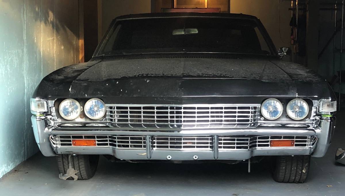 Chevy-caprice-1968-black-11