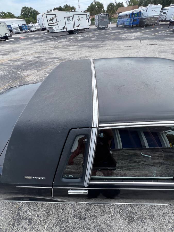 Chevy-caprice-1988-14