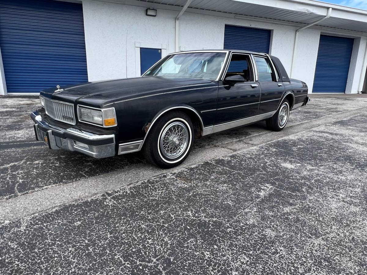 Chevy-caprice-1988-22