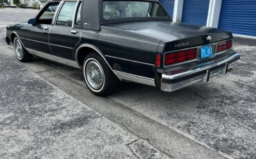 Chevy-caprice-1988-6