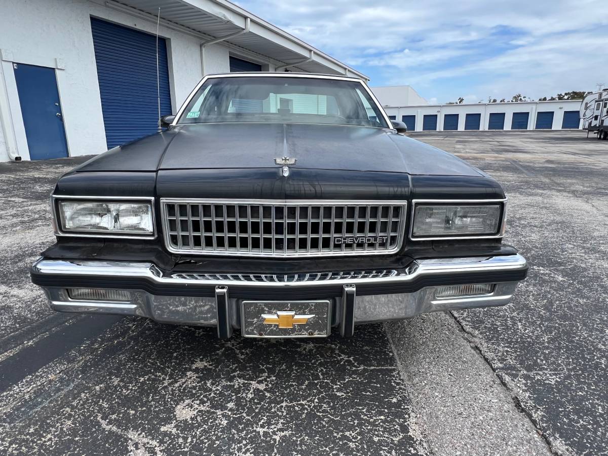 Chevy-caprice-1988