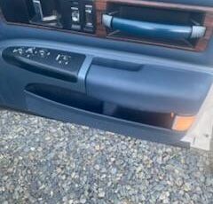 Chevy-caprice-classic-1991-13