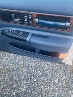Chevy-caprice-classic-1991-13