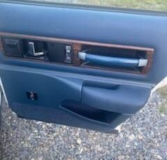 Chevy-caprice-classic-1991-3