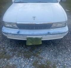 Chevy-caprice-classic-1991-white-1