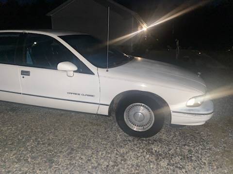 Chevy-caprice-classic-1991-white-1
